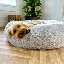 Load image into Gallery viewer, Calming Donut Bed - Husky Grey