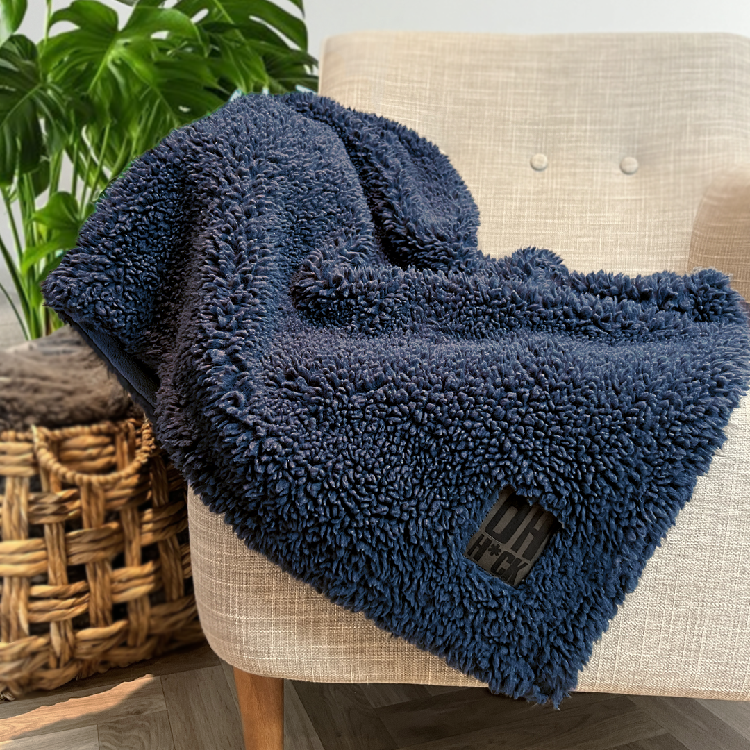 100% Recycled Fluffy Dog Blanket - Navy Blue