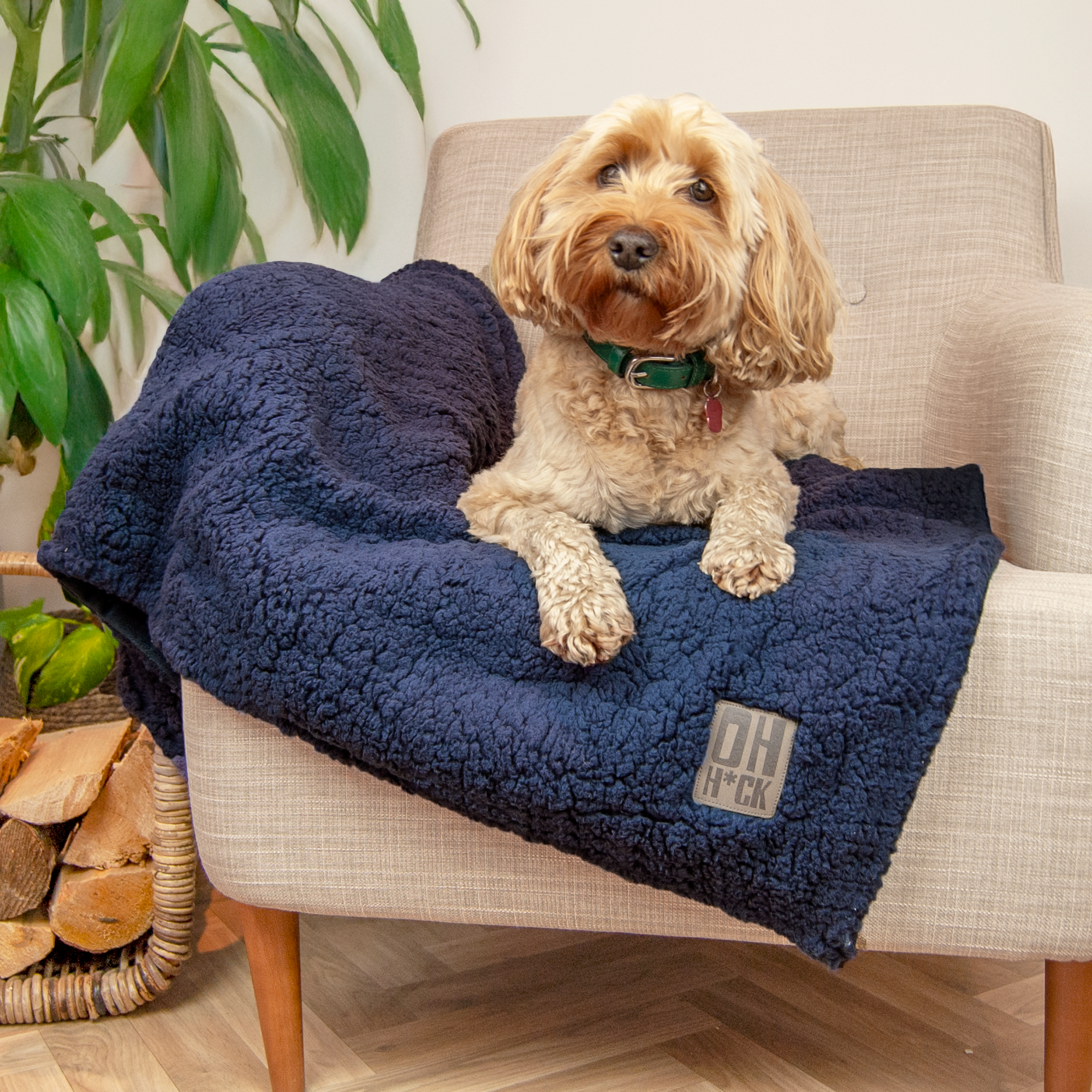 100% Recycled Fluffy Dog Blanket - Navy Blue