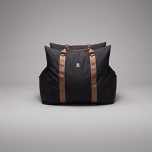 Load image into Gallery viewer, Passenger Princess Pod - Car Seat &amp; Travel bed - Mocha
